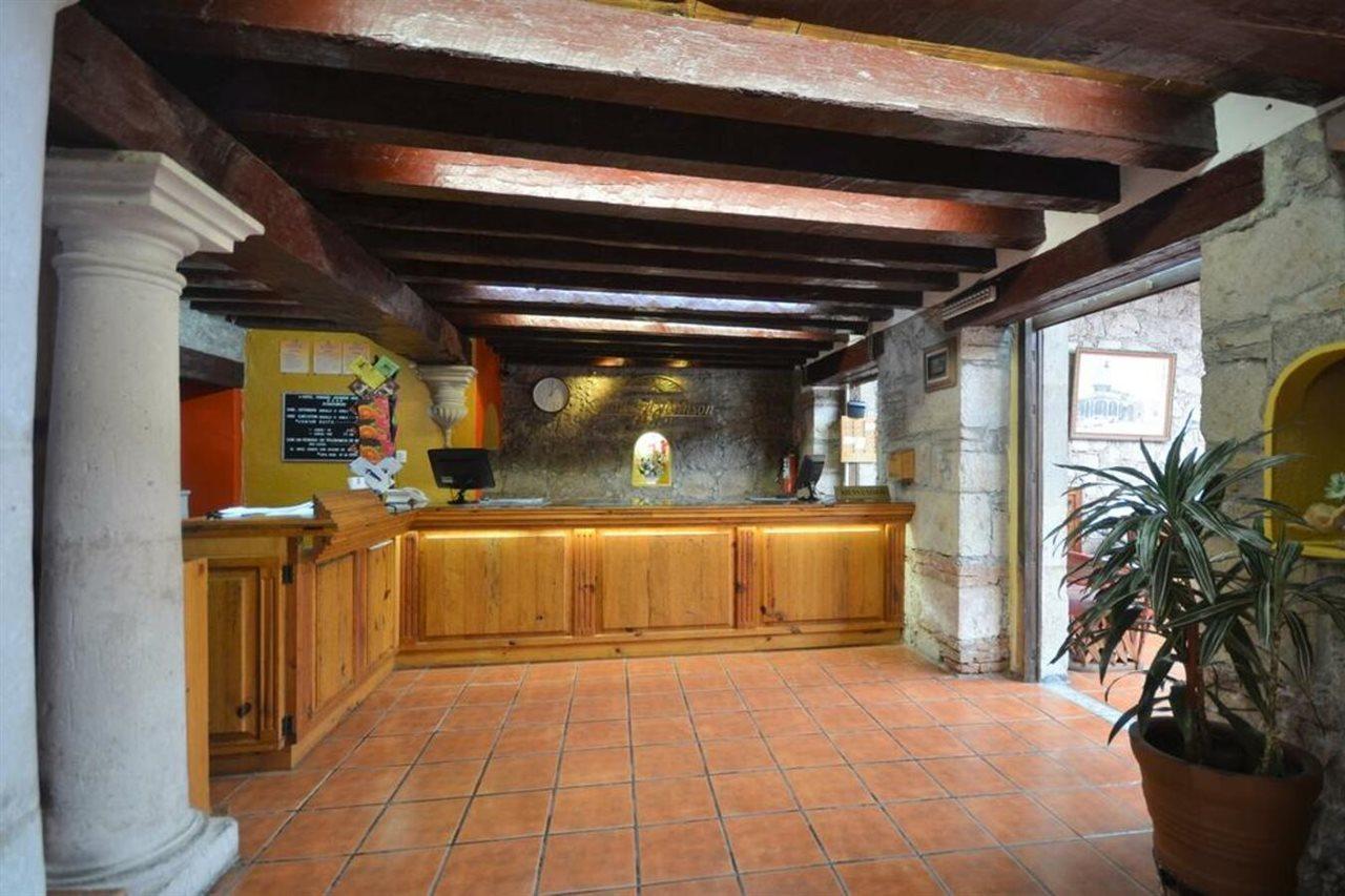 卡勒里拉莫雷利亚豪生国际酒店 外观 照片