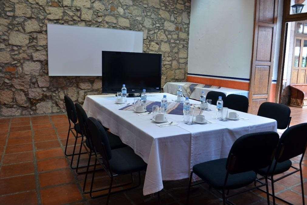 卡勒里拉莫雷利亚豪生国际酒店 外观 照片